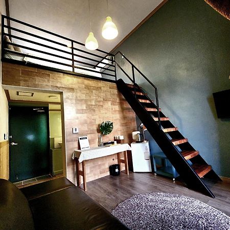 אינצ'ון Hotel Hue Loft מראה חיצוני תמונה